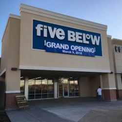 Five Below ico
