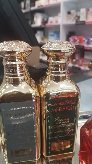 Perfumania 7