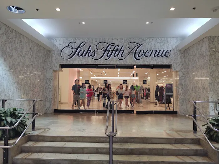 Saks Fifth Avenue 6
