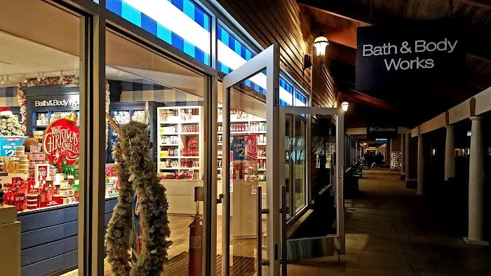 Bath & Body Works 4