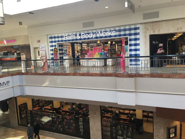 Bath & Body Works 8