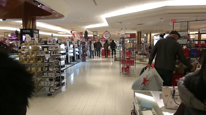 Macy's 9