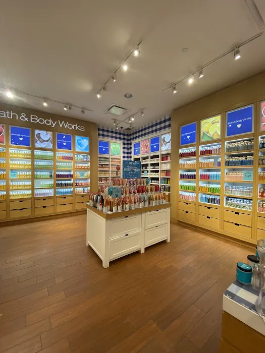 Bath & Body Works 9