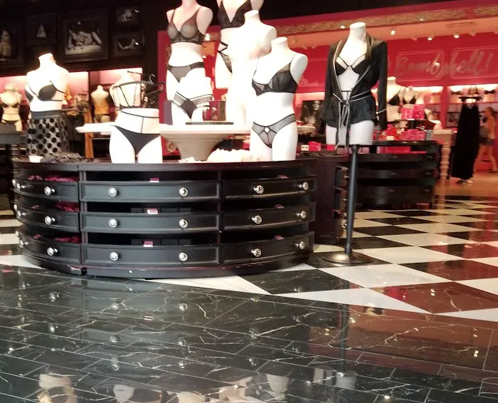 Victoria's Secret 8
