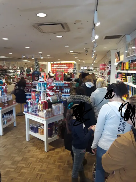 Bath & Body Works 1