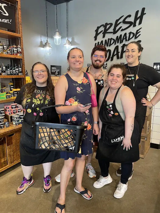 Lush Cosmetics Lynnfield 5