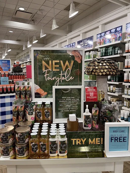Bath & Body Works 2