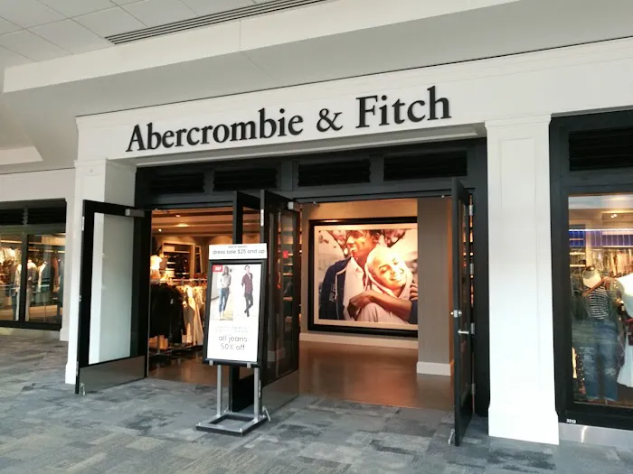 Abercrombie & Fitch 0