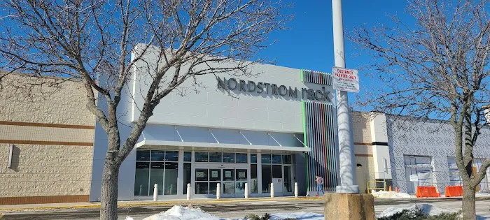 Nordstrom Rack 0