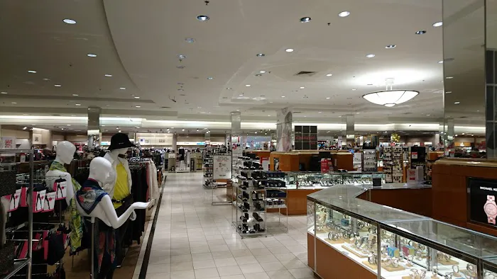 Macy's 0