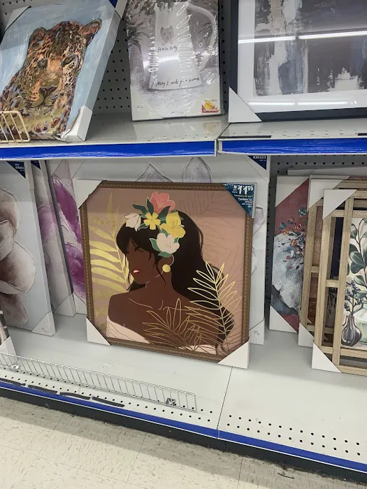 Roses Discount Store 0