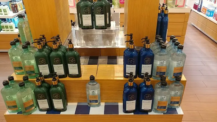 Bath & Body Works 7
