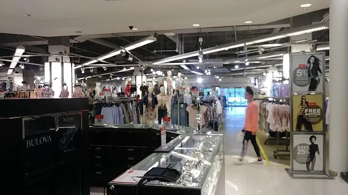 Macy's 4