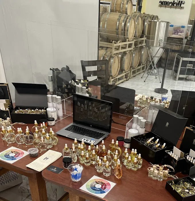 Luxuré Oils 4