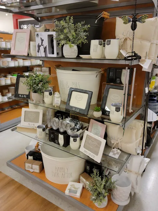 T.J. Maxx 3