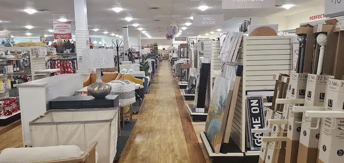 T.J. Maxx & HomeGoods 7