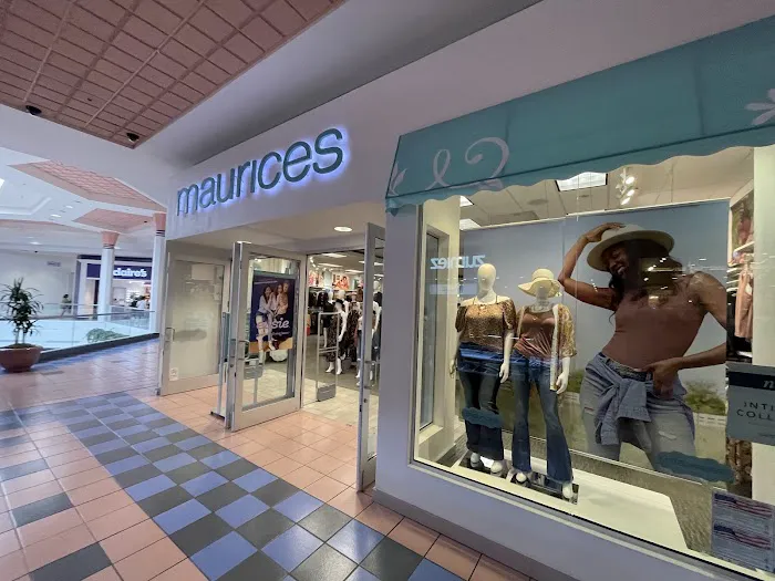Maurices 2