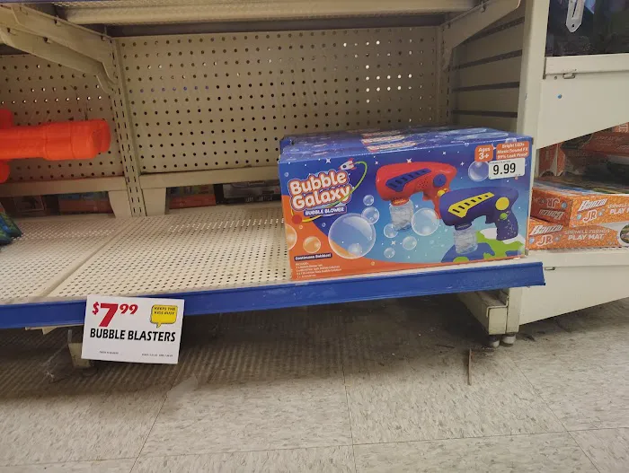 Roses Discount Store 5