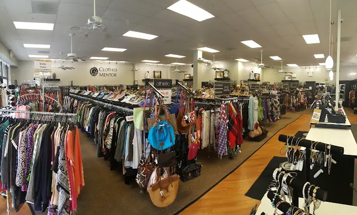 Clothes Mentor Asheville, NC 0