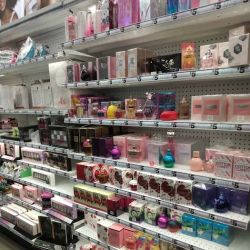 Five Below ico