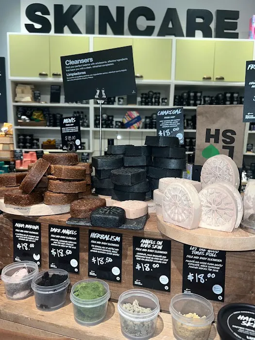 Lush Cosmetics Burlington 1