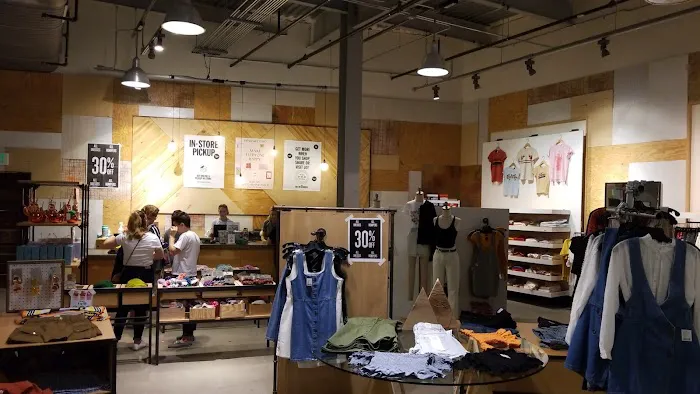 Urban Outfitters 1