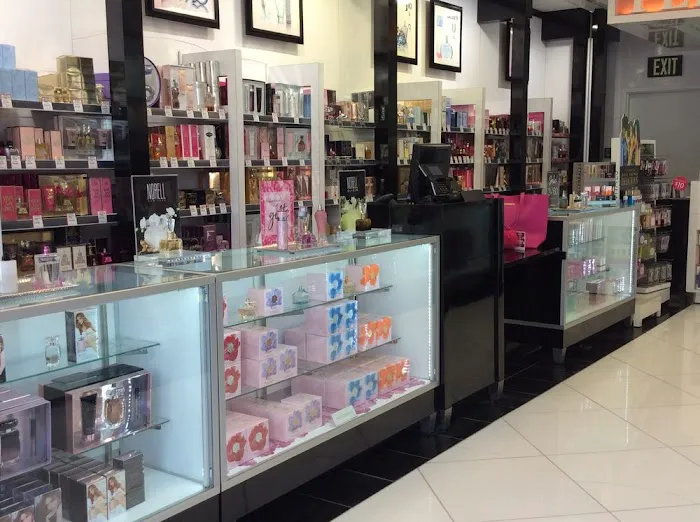 Perfumania 6