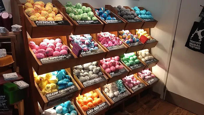 Lush Cosmetics Rockingham Park 7