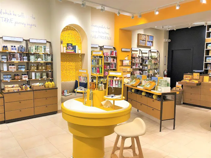 L'OCCITANE EN PROVENCE 5
