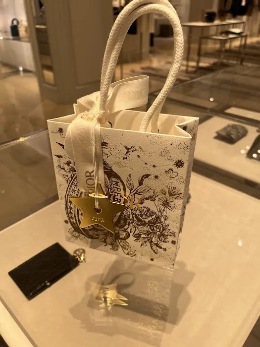 DIOR Boston Copley Place 7