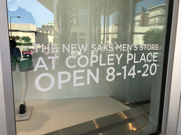 Saks Fifth Avenue Men's Store 9