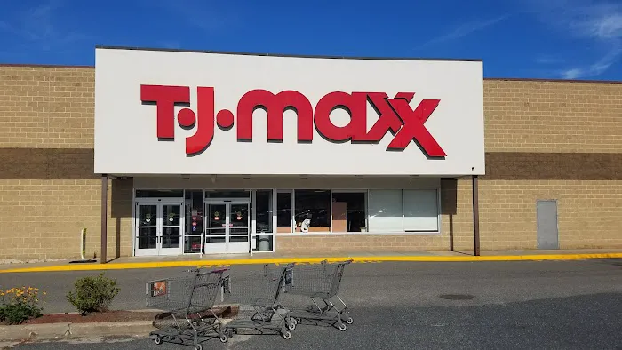 T.J. Maxx & HomeGoods 0