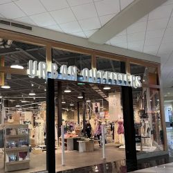 Urban Outfitters ico