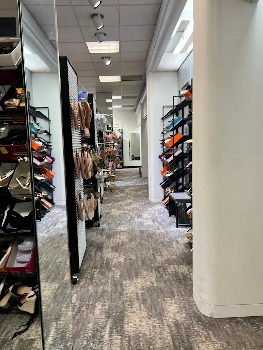 Macy's Backstage 8