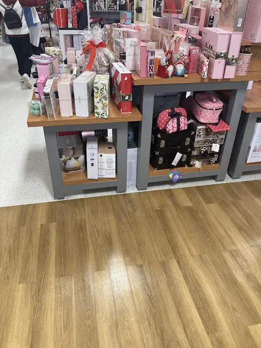 T.J. Maxx 1