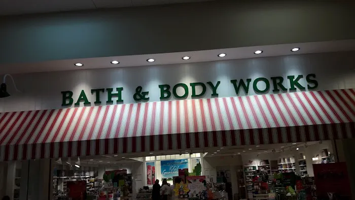 Bath & Body Works 2