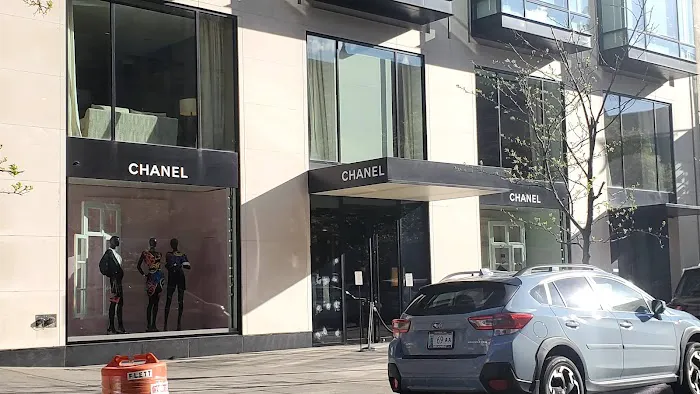 Chanel Boston 6