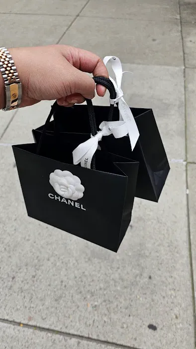 Chanel Boston 9