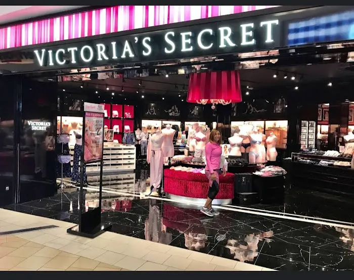 Victoria's Secret 9