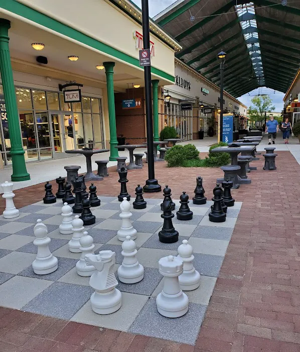 Tanger Outlets Savannah 6