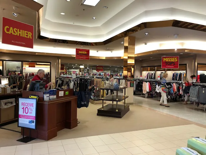 Dillard's Clearance Center 0