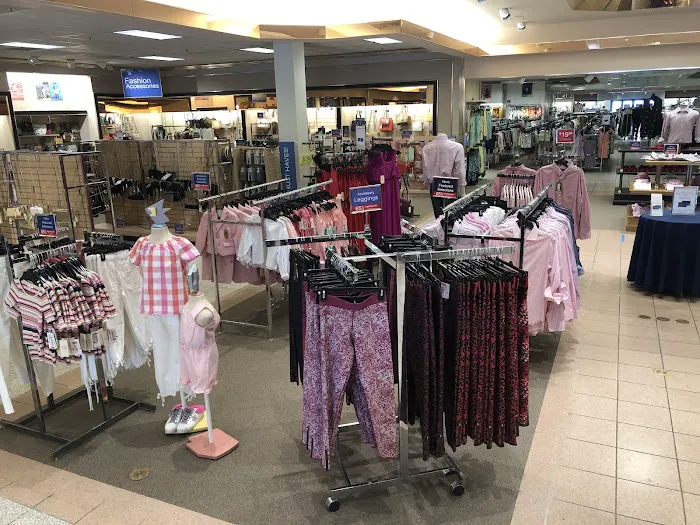 Dillard's Clearance Center 4