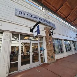 The Cosmetics Company Store ico