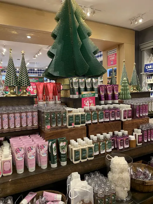 Bath & Body Works 4