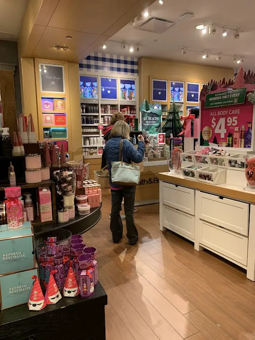 Bath & Body Works 7
