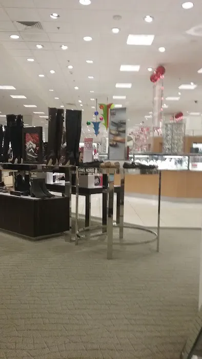 Macy's 9