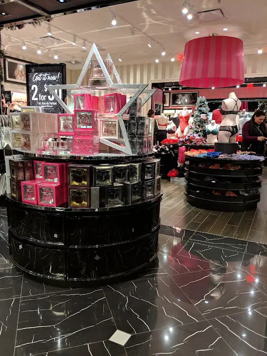 Victoria's Secret & PINK by Victoria's Secret 1