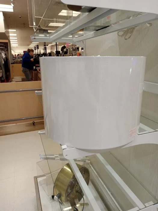 Marshalls & HomeGoods 8