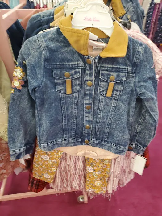 Boscov's 6