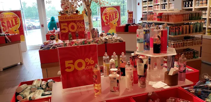 Bath & Body Works 2